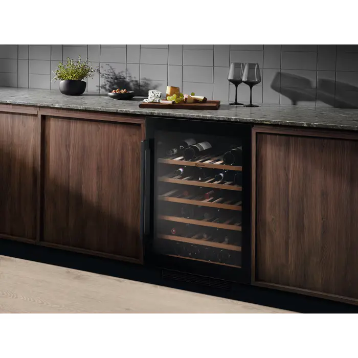 Electrolux Wine cabinet 52 bottles